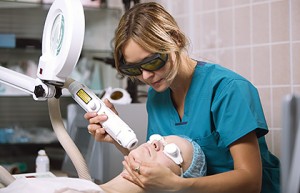 Er YAG laser-Acne. Cover